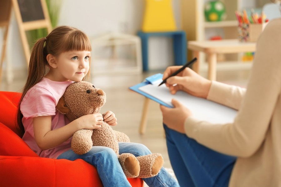 Почему важно записаться на консультацию к детскому психологу