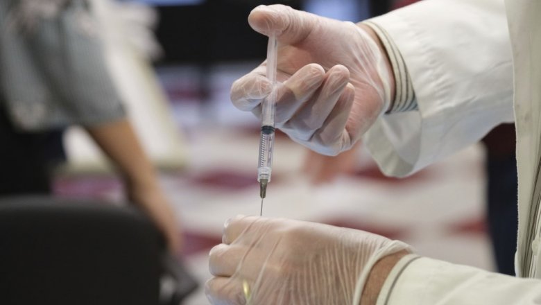 В ВОЗ посоветовали не требовать вакцинироваться для международных поездок