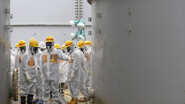 Из бассейнов с топливом на АЭС в Фукусиме вылилась вода во время землетрясения