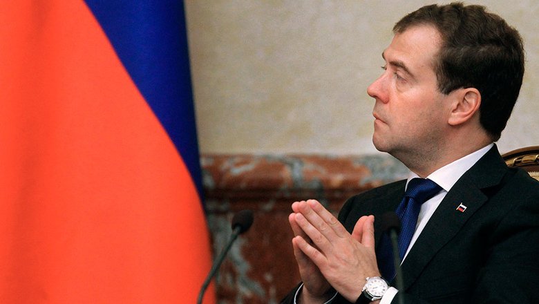 Медведев рассказал, что привился от коронавируса