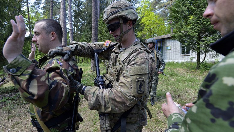 Пентагон пообещал Украине помощь в борьбе с «российской агрессией»