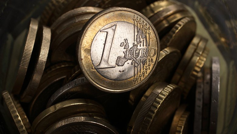 Курс евро на Мосбирже превысил 91 рубль
