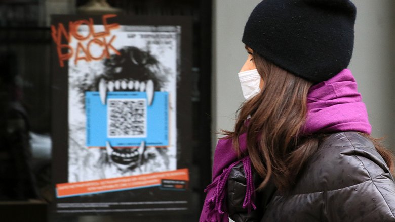 Россиян с антителами к коронавирусу призвали носить маски