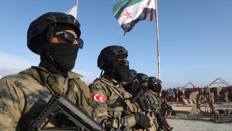 Российские военные обеспокоились переброской турецкой техники в Сирии