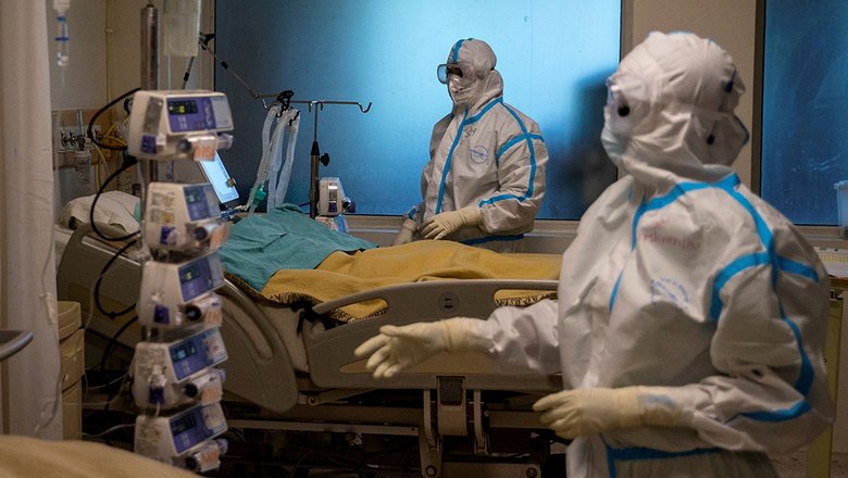 Российским медикам недоплатили более 330 миллионов рублей во время пандемии
