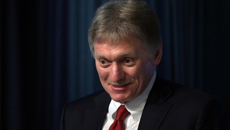 В Кремле ответили на слова Макрона о «вакцинной войне»