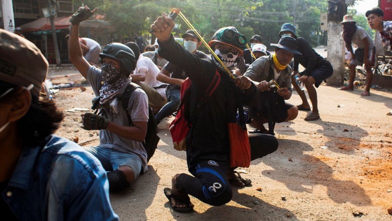 Трибунал в Мьянме приговорил к смерти 19 человек за убийство и покушение на убийство