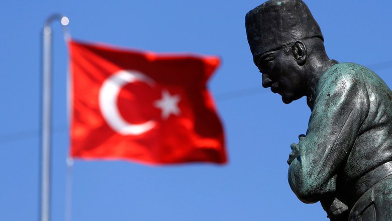 Турция опровергла сообщения об изменениях правил въезда из России