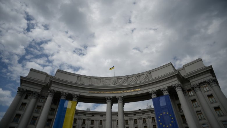 Украина объявила о высылке старшего дипломата посольства РФ в Киеве