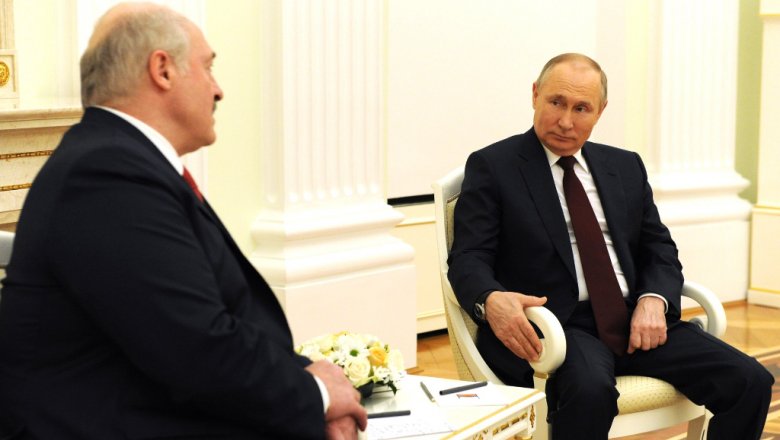 Песков: Путин не извинялся перед Лукашенко