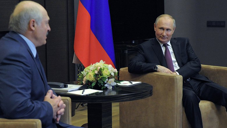 Путин обсудил с Лукашенко задержанную россиянку и транш на $500 млн