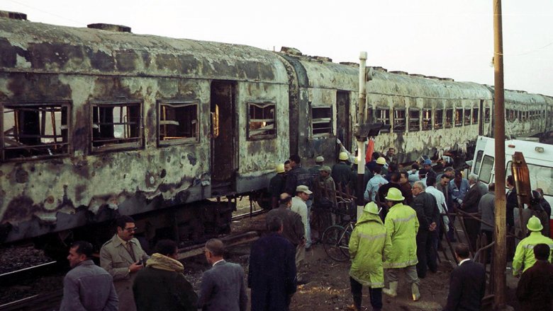 Как выглядели 10 крупнейших железнодорожных катастроф (фото)