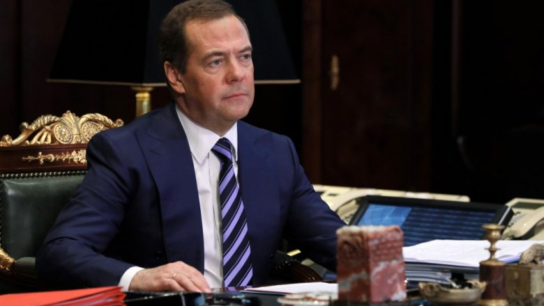 Медведев: по отдельным моментам ситуация хуже, чем во времена Холодной войны