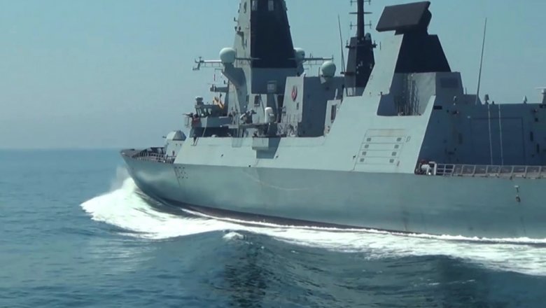 Telegraph: решение о проходе эсминца вблизи Крыма было оставлено за Джонсоном