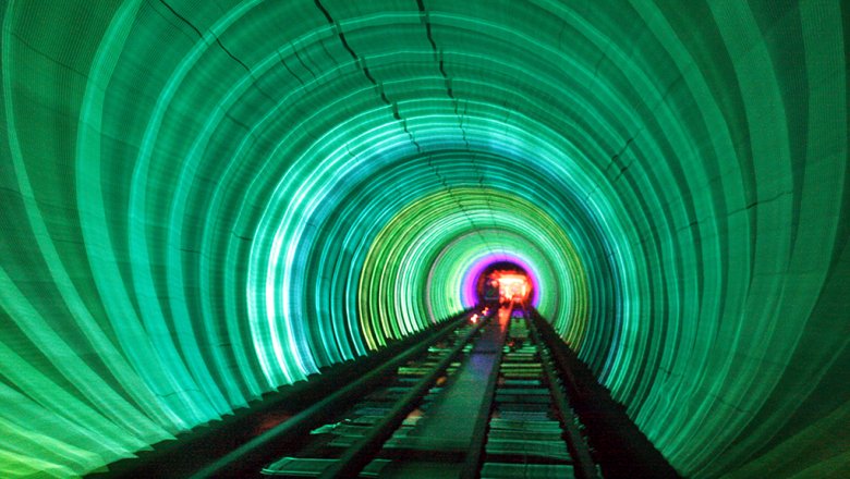 10 невероятных тоннелей со всего мира