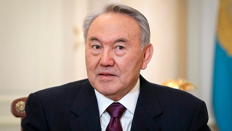 Назарбаев вспомнил о предложенных Каддафи $20 млрд за ядерное оружие