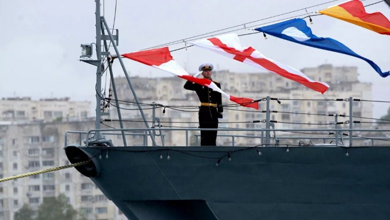 Путин подписал указ об изменении флага ВМФ России