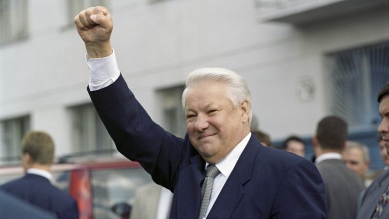 Стало известно о «плане Б» в штабе Ельцина на случай проигрыша Зюганову в 1996-м