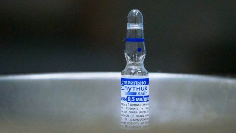 Центр Гамалеи создал заготовки вакцины от новых штаммов COVID-19