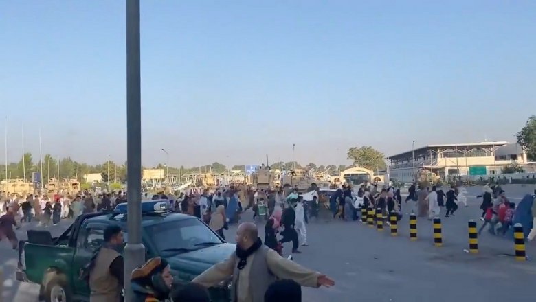 Хаос, паника и стрельба в аэропорту Кабула: есть погибшие