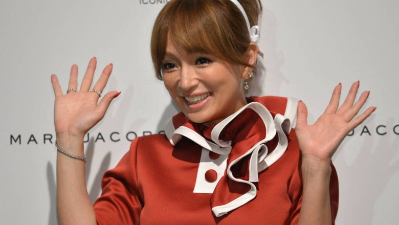 Японскую поп-исполнительницу Аюми Хамасаки госпитализировали с анафилактическим шоком