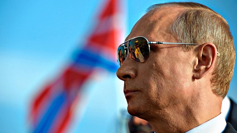 Путин заявил, что на вошедший в Черное море корабль США можно посмотреть в прицел