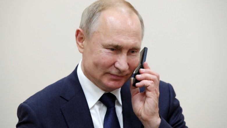 В Кремле прокомментировали возможность общения Маска и Путина в Clubhouse