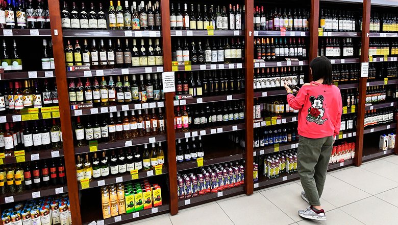 Сухой закон на майские: где в России запретят спиртное с 1 по 10 мая