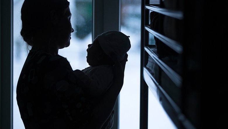 «Система становится гибче»: кабмин одобрил запрет вывоза ребенка родителем-иностранцем