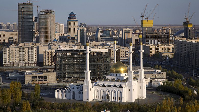 Казахский депутат оправдал «языковые патрули» против русских