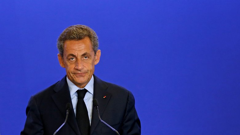 Саркози приговорили к году тюрьмы