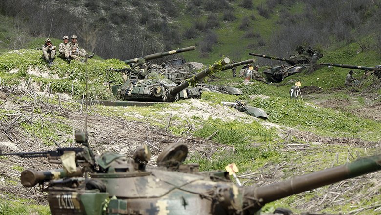 У российских миротворцев в Карабахе сменился командующий