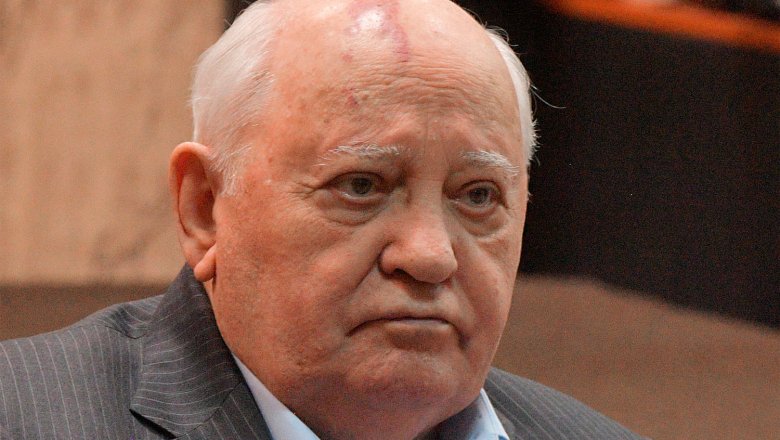 Горбачев находится на карантине в больнице