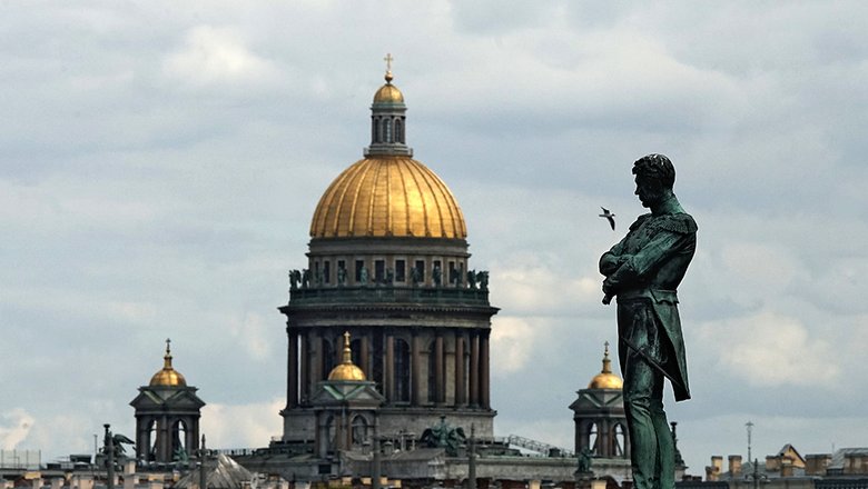 Петербург закрывается на локдаун во время нерабочих дней
