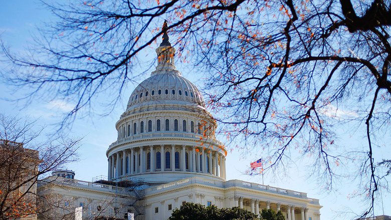 Сенат США отложил голосование по госдолгу из-за позиции республиканцев
