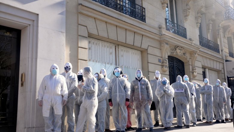 Во Франции тесты на коронавирус сделали платными для непривитых