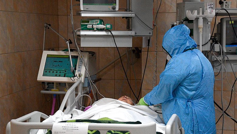 В России за сутки выявили 39 400 случаев заражения коронавирусом