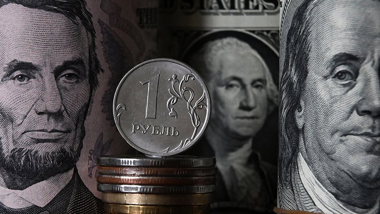 Экономист Беляев считает возможным возвращение курса к 60 рублям за доллар