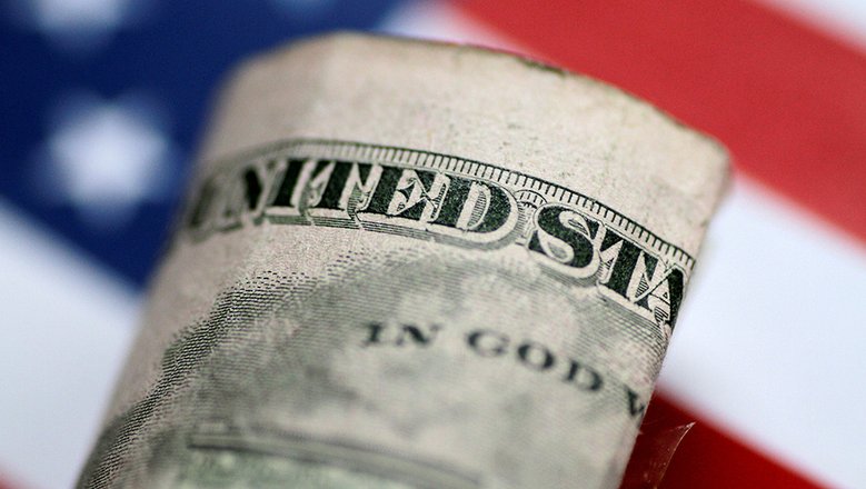 Экономист объяснила рост популярности доллара