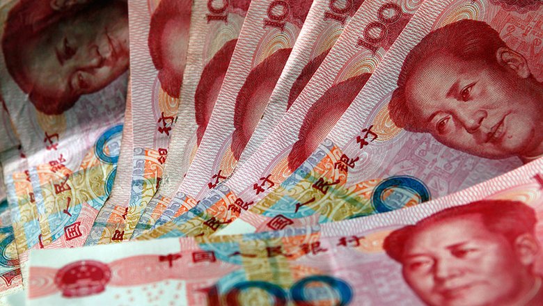 Крупнейшие банки повысили ставки по вкладам в юанях