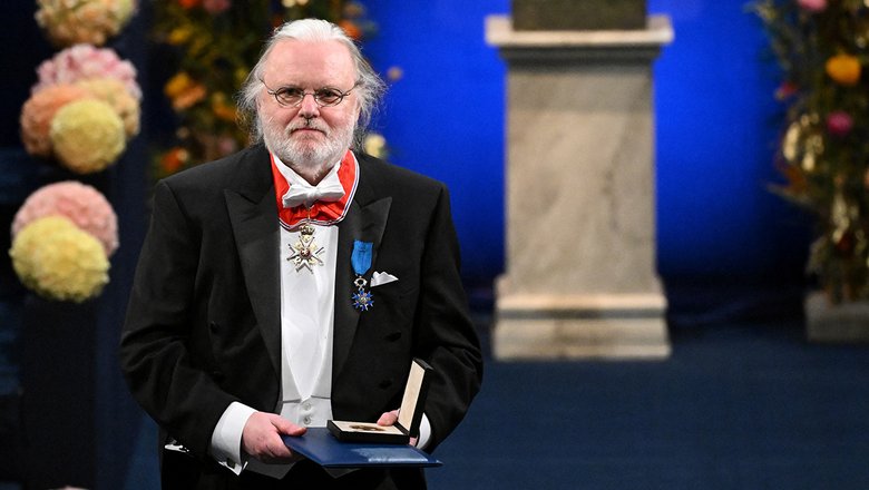 Нобелевский лауреат по литературе неправильно написал слово «литература»